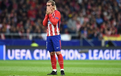 熊猫体育独家-于帕梅卡诺面对小灵快有点吃力